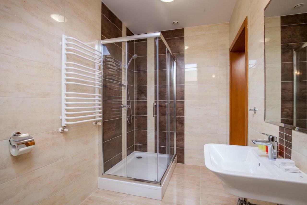 Mulk Checz Kaszebsko Bed & Breakfast Myszewko Exterior foto
